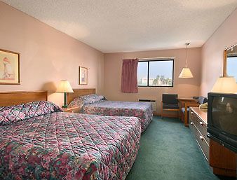 Super 8 Las Vegas Boulder Highway Room photo